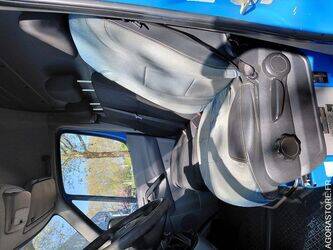 2015-mercedes-benz-sprinter-1449852-46985425