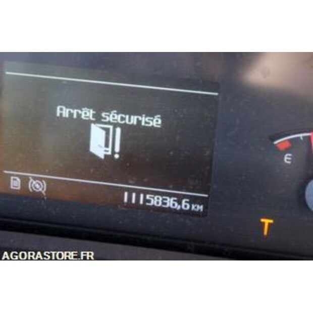 2015 Volvo 9500-46985456