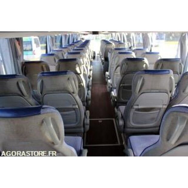 2015 Volvo 9500-46985460