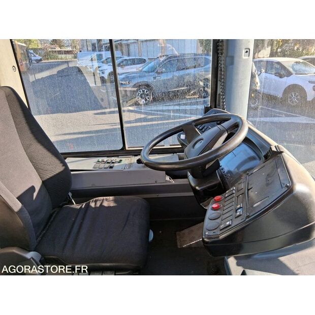 2018 HeuliezBus GX137-46985483