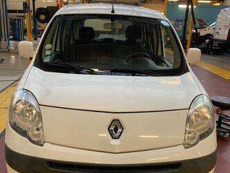2012-renault-kangoo-1449859-46985497