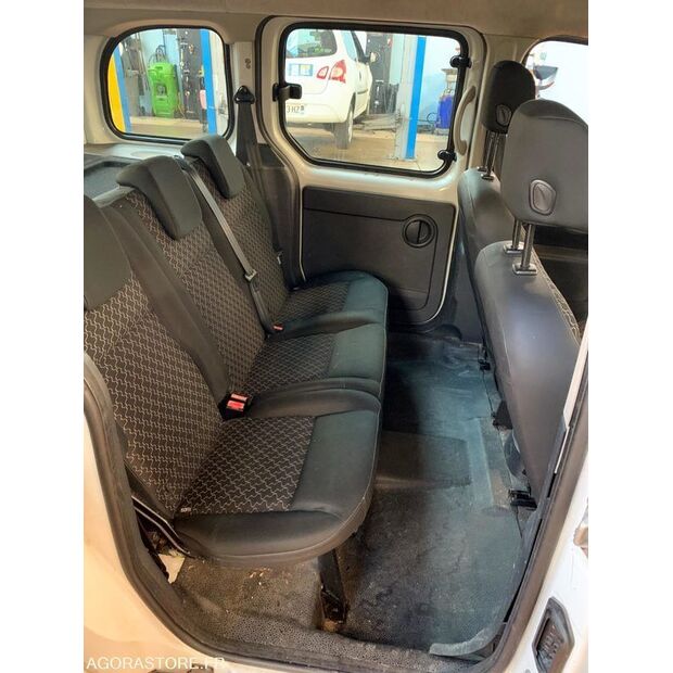2012 Renault Kangoo-46985503