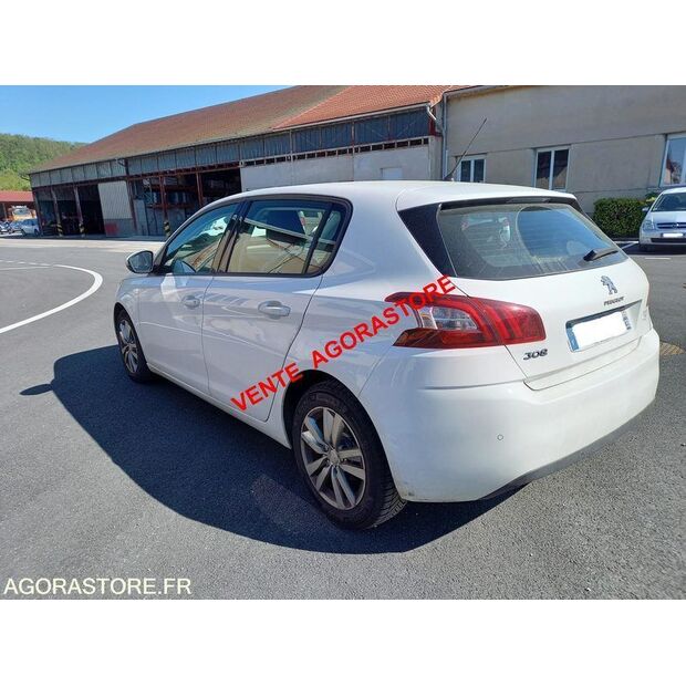 2015 Peugeot 308-46985522