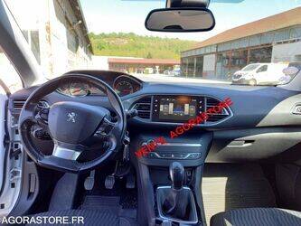 2015-peugeot-308-1449861-46985533