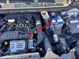2015-peugeot-308-1449861-46985539