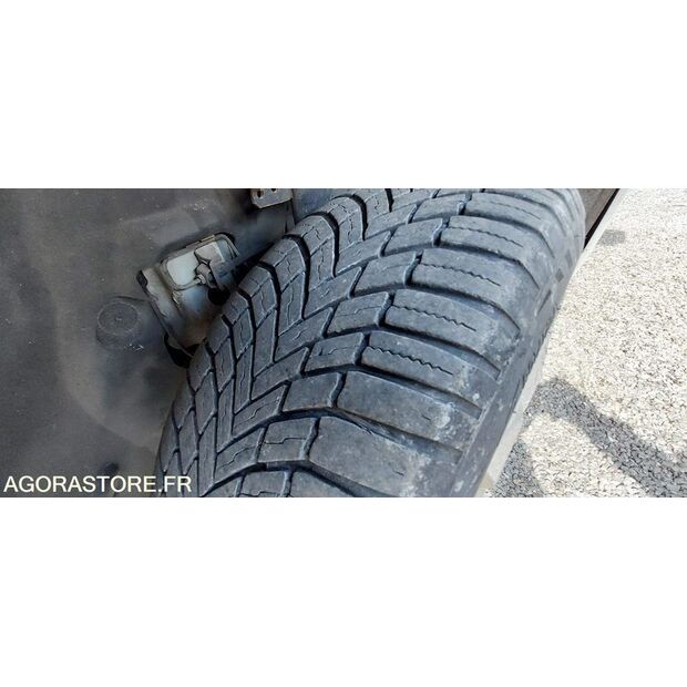 2009 رينو Kangoo-46985564