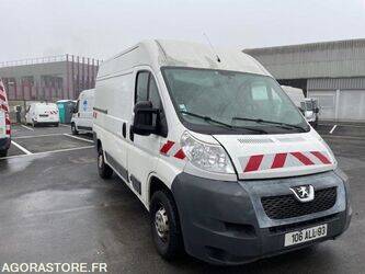 2008-peugeot-boxer-1449863-46985570