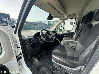 2020-peugeot-boxer-1449867-46985605