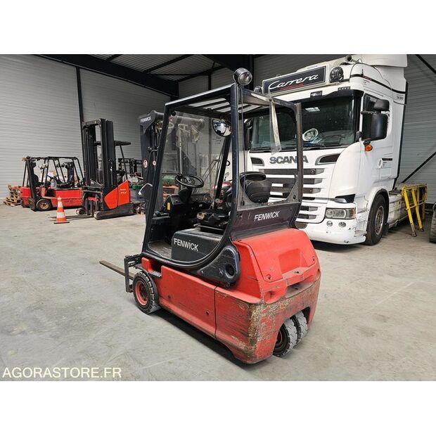 2004 فينويك E1602-46985611