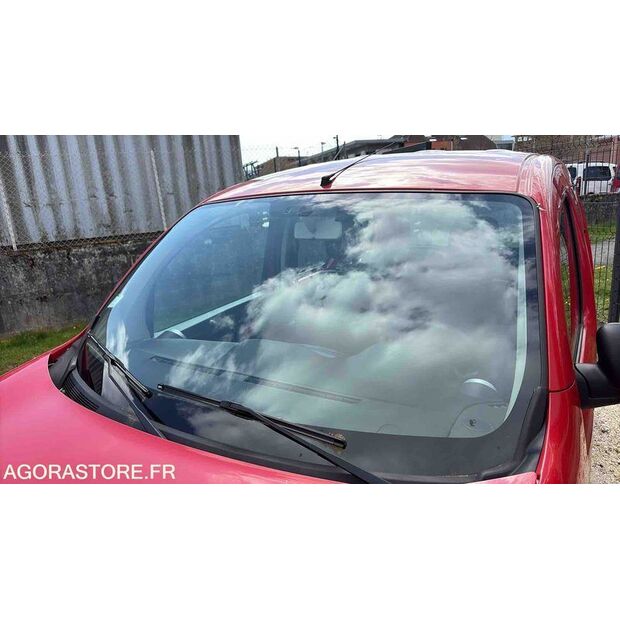 2015 Renault Kangoo-46985678