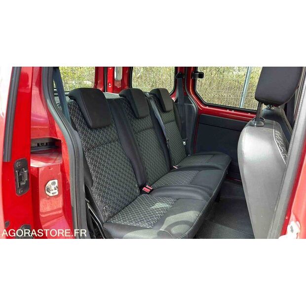 2015 Renault Kangoo-46985685