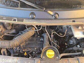 2011-renault-master-rt-1449874-46985725