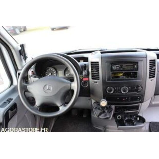 2016 Mercedes-Benz SPRINTER-46985756