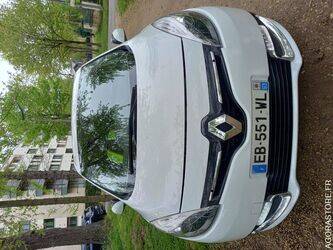 2016-renault-megane-1449878-46985769