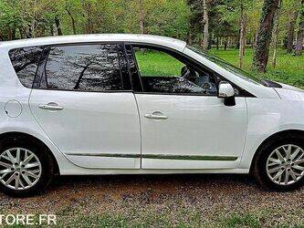 2016-renault-megane-1449878-46985771