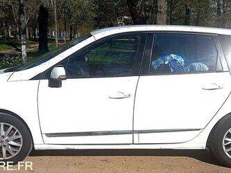 2016-renault-megane-1449878-46985778