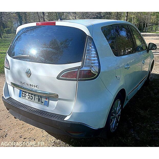 2016 Renault Megane-46985782