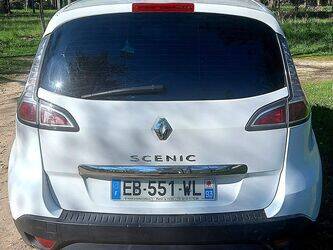 2016-renault-megane-1449878-46985783