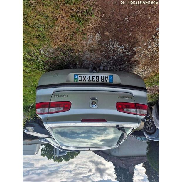 2004 Renault Laguna-46985827