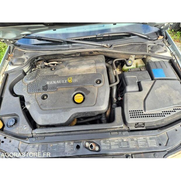 2004 Renault Laguna-46985834