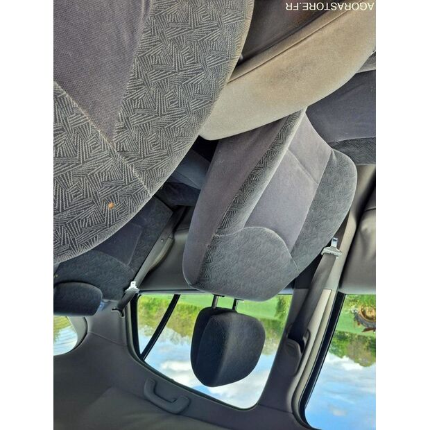 2004 Renault Laguna-46985835