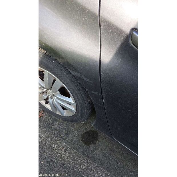 2016 Peugeot 308-46985861