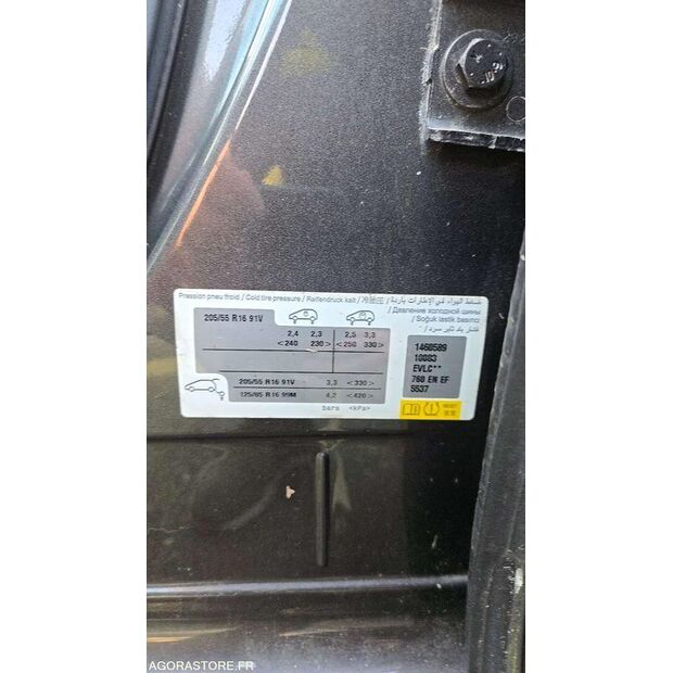 2016 Peugeot 308-46985867