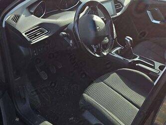 2016-peugeot-308-1449885-46985872