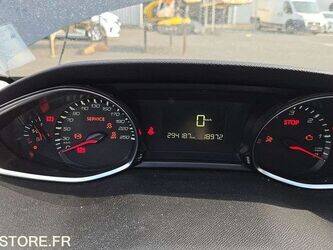 2016-peugeot-308-1449885-46985875