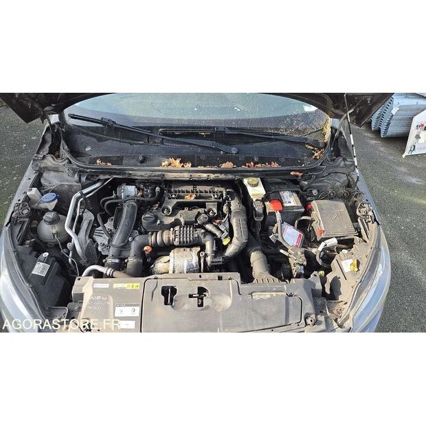 2016 Peugeot 308-46985876