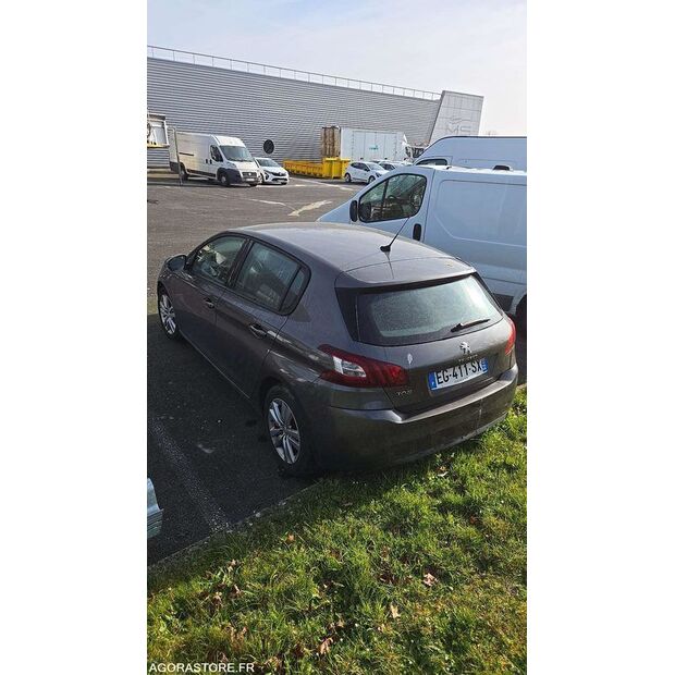2016 Peugeot 308-46985877