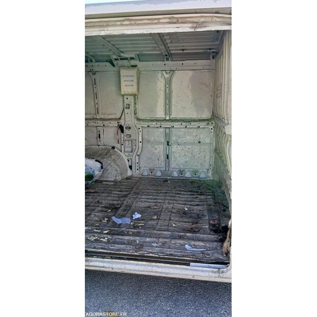 2010 Peugeot BOXER-46985937