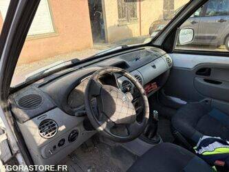 2008-renault-kangoo-1449900-46986007