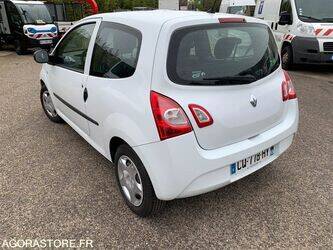 2013-renault-twingo-1449901-46986014