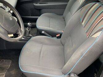 2013-renault-twingo-1449901-46986015