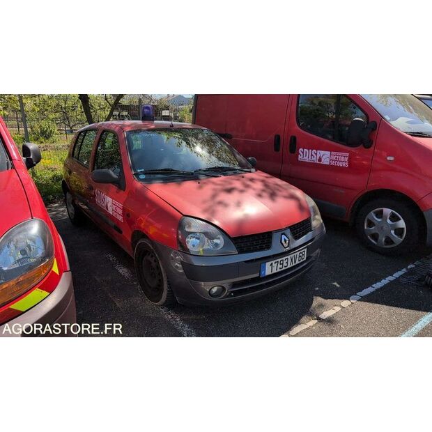 2002 Renault Clio-46986041