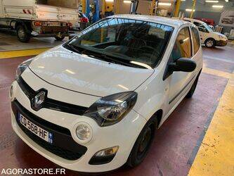 2013-renault-twingo-1449905-46986060