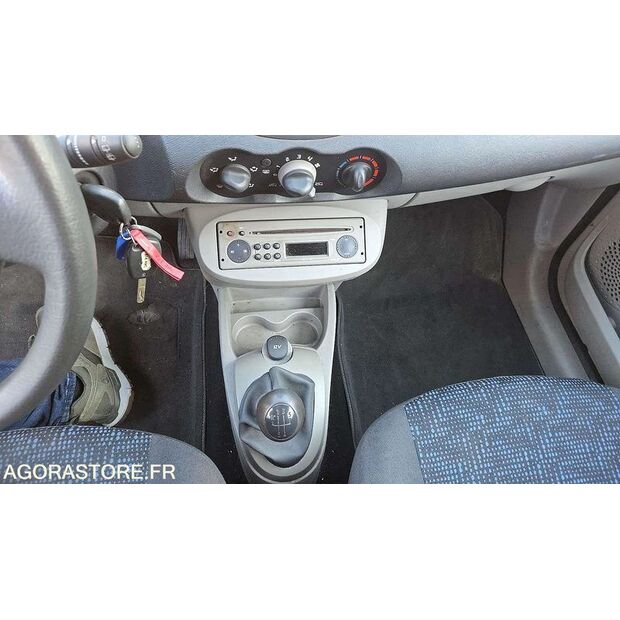 2008 Renault Twingo-46986136