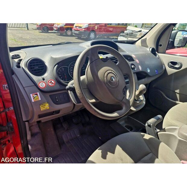 2009 رينو Kangoo-46986177
