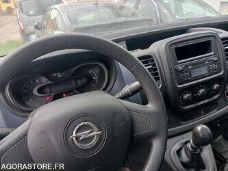 2017-opel-vivaro-1449913-46986199