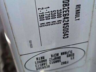 2010-renault-master-1449919-46986239