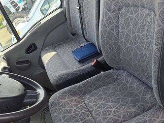 2010-renault-master-1449919-46986244