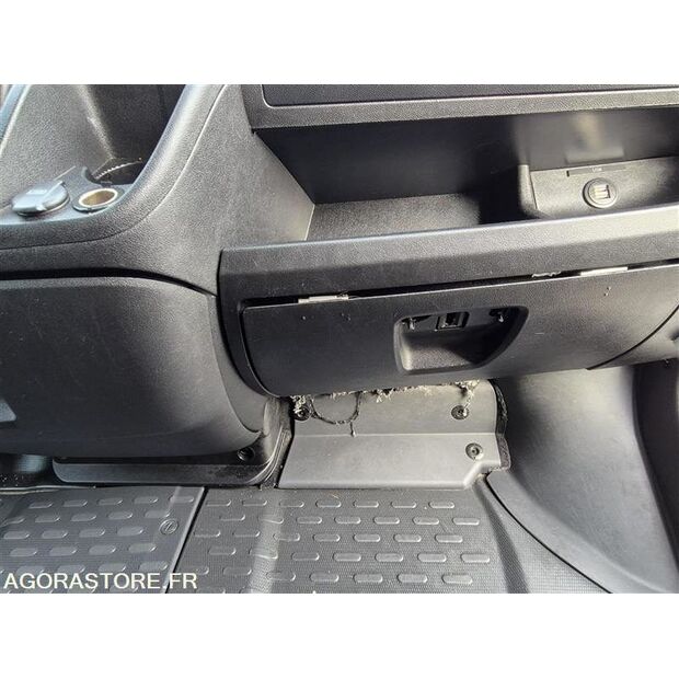 2021 Peugeot BOXER-46986267