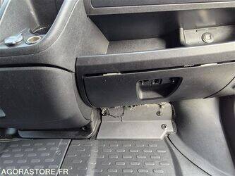 2021-peugeot-boxer-1449920-46986267