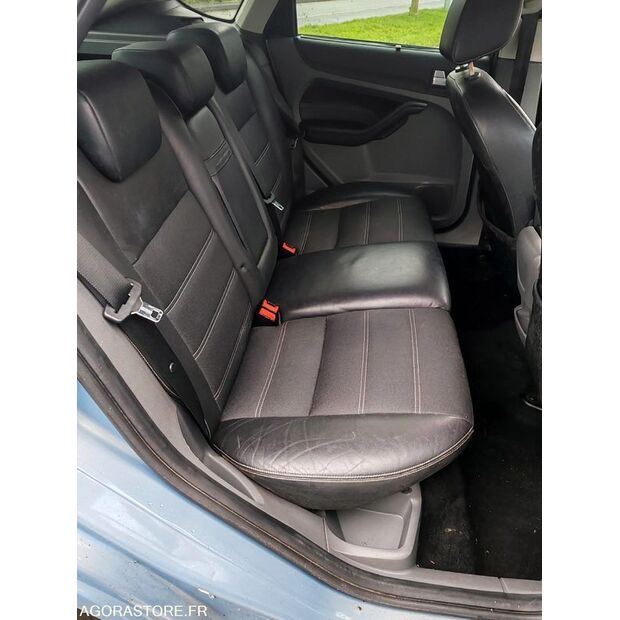 2008 Ford Focus-46986284