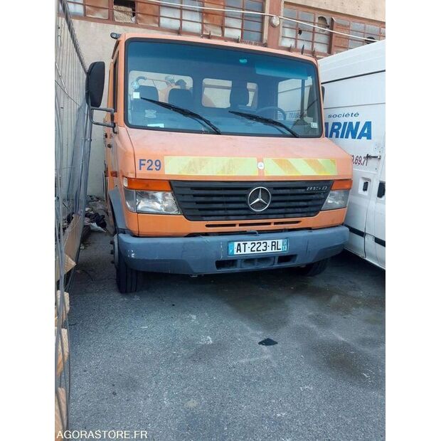 2003 Mercedes-Benz 815-46986289