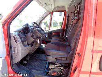 2011-fiat-ducato-1449928-46986350