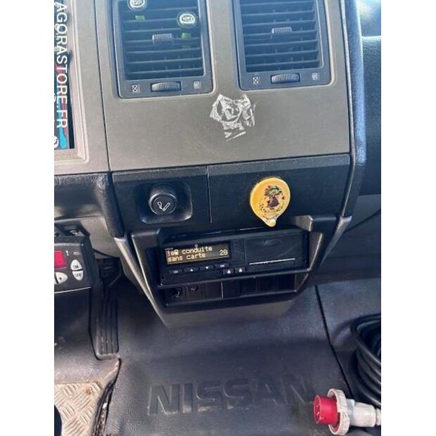 2008 NISSAN Atleon-46986368