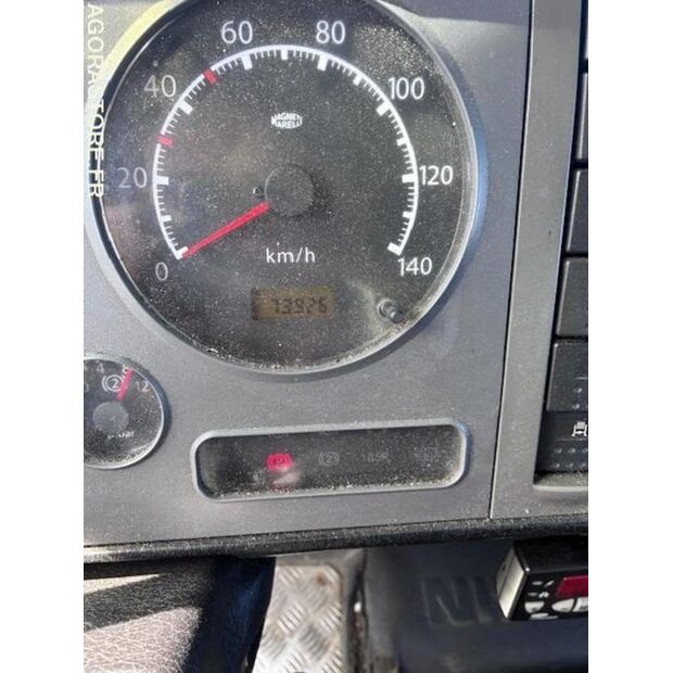 2008 NISSAN Atleon-46986369