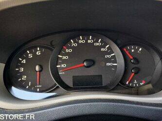 2012-renault-master-1449933-46986411